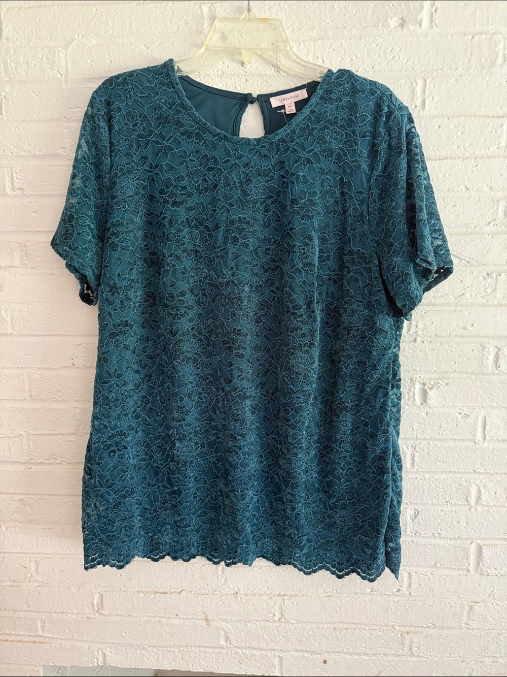 Velvet Heart Teal Floral Lace Short Sleeve Top